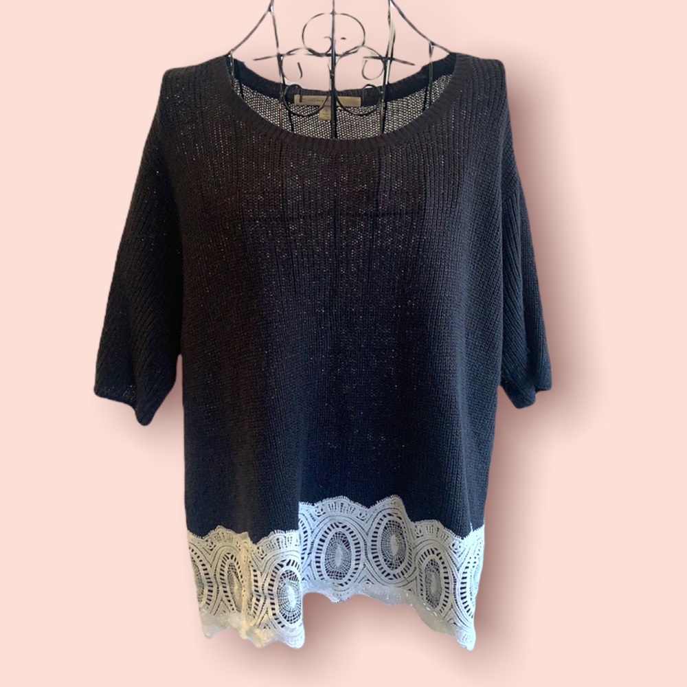 Cropped boho inspired lace detail short sleeve sweater top size L